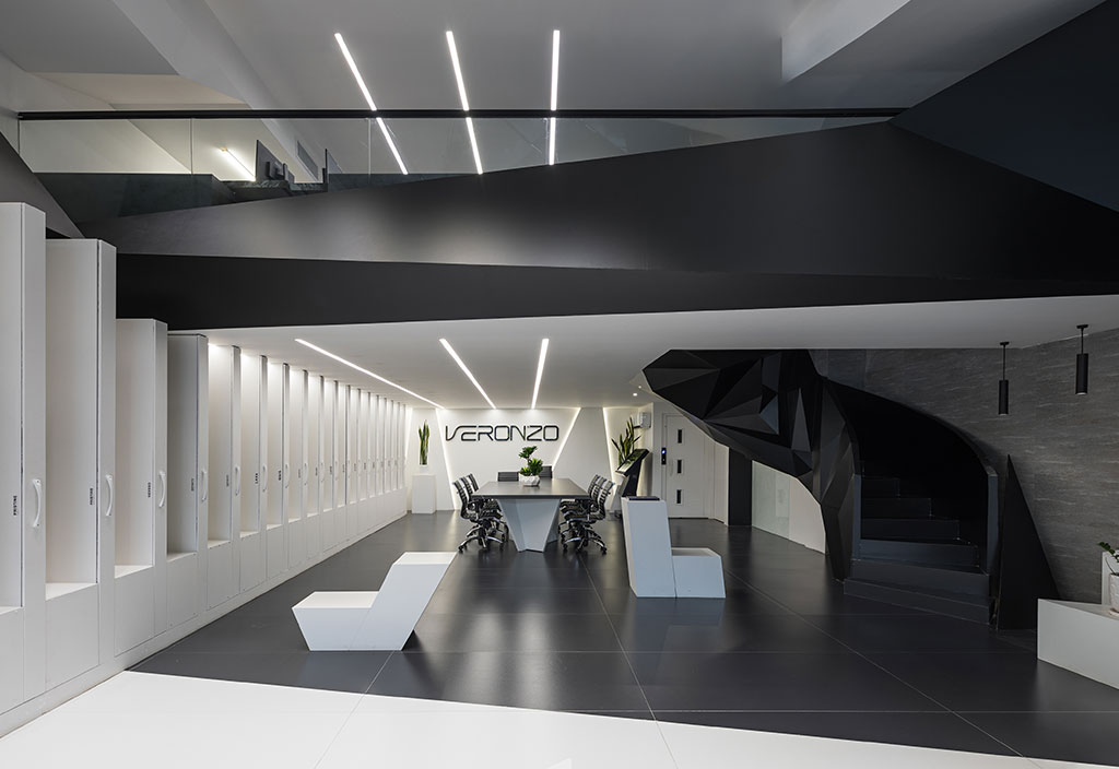 Veronzo Ceramics Showroom Renovation